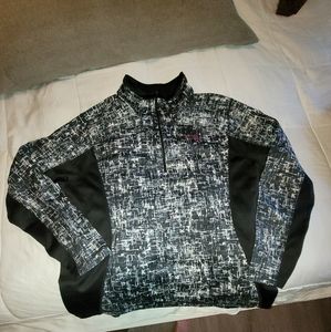 1/4 zip North Face long-sleeved shirt